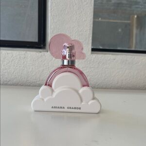 Ariana Grande Pink Cloud Perfume